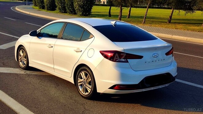 Hyundai Elantra 2019, 88,000 km - 2.0 л - Bakı
