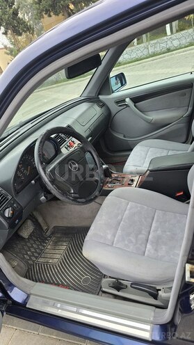 Mercedes C 220 2000, 481,000 km - 2.2 l - Sabirabad