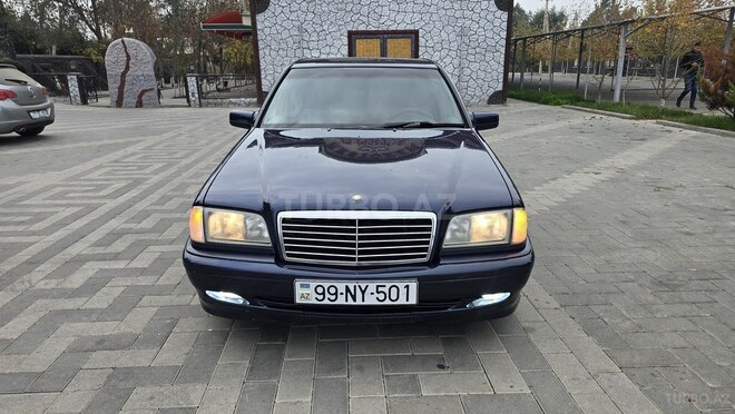Mercedes C 220 2000, 481,000 km - 2.2 l - Sabirabad