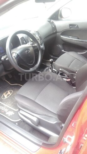 Hyundai i30 2009, 350,000 km - 1.4 л - Gəncə