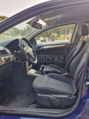 Opel Astra 2009, 262,000 km - 1.3 l - Bakı