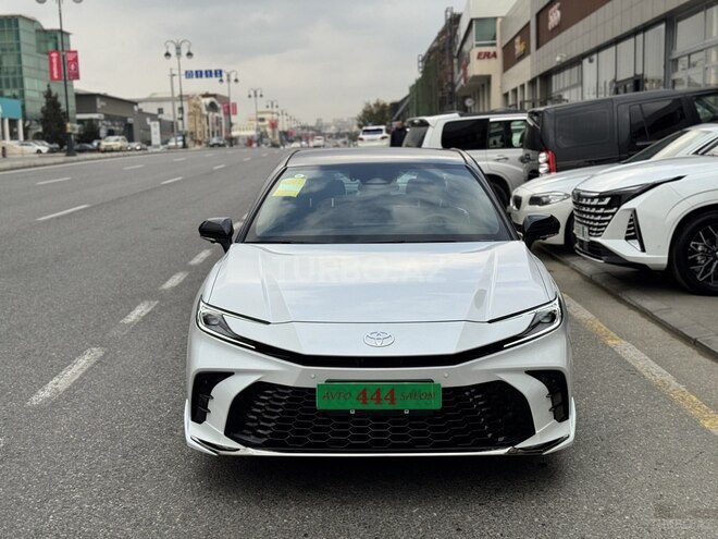 Toyota Camry-1