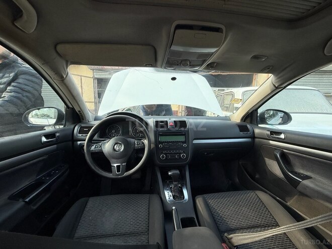 Volkswagen Jetta 2010, 280,600 km - 1.6 л - Mingəçevir
