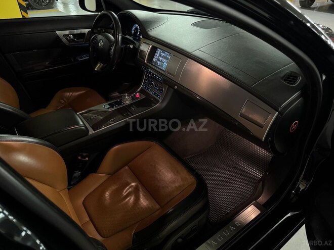 Jaguar XF 2014, 160,000 km - 2.0 l - Gəncə