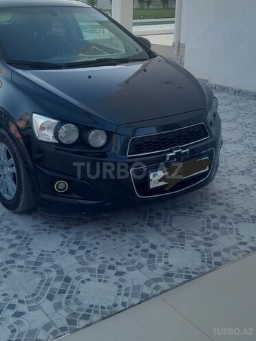 Chevrolet Aveo-5