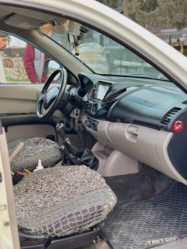 Mitsubishi L200 2008, 230,000 km - 2.5 l - Sabirabad