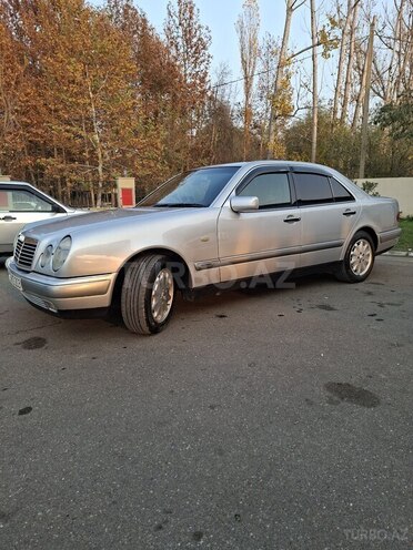 Mercedes E 280 1997, 335,869 km - 2.8 l - Ağcabədi