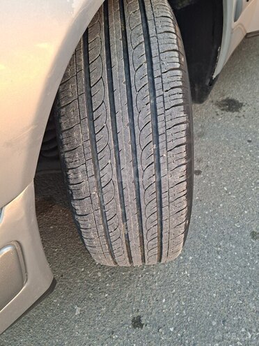 Mercedes E 280 1997, 335,869 km - 2.8 l - Ağcabədi