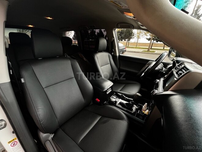 Toyota Land Cruiser Prado 2013, 250,000 km - 2.7 l - Bakı