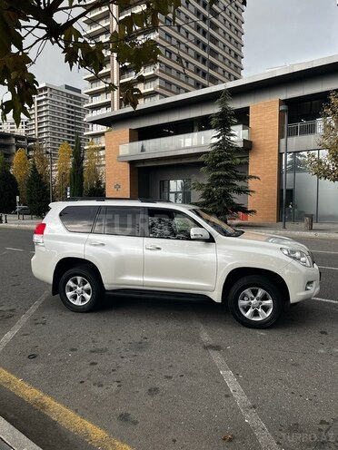 Toyota Land Cruiser Prado 2013, 250,000 km - 2.7 l - Bakı
