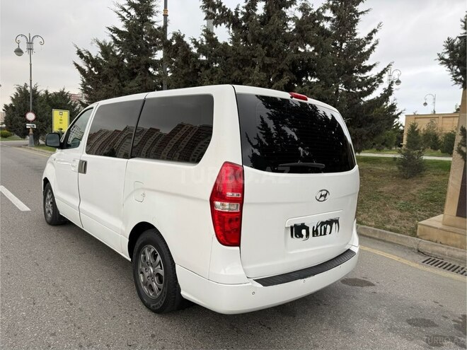 Hyundai H-1 2011, 540,000 km - 2.5 l - Bakı