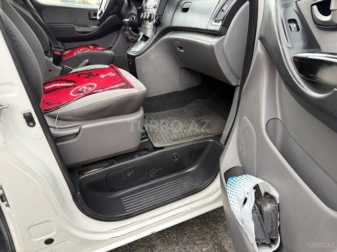 Hyundai H-1 2011, 540,000 km - 2.5 l - Bakı