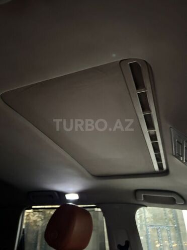 Volkswagen Touareg 2008, 322,000 km - 4.2 л - Bakı