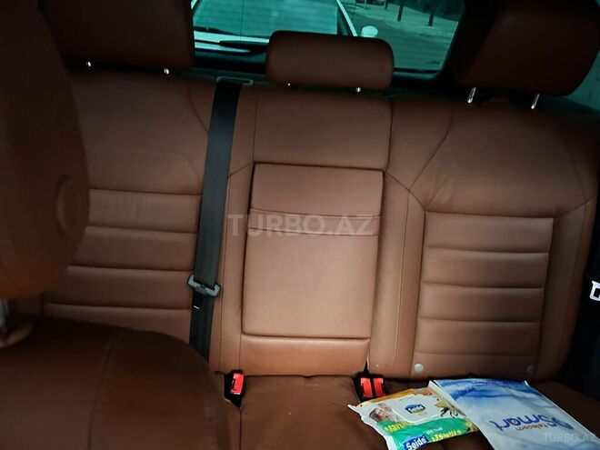 Volkswagen Touareg 2008, 322,000 km - 4.2 л - Bakı