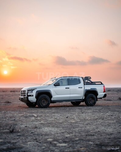 Mitsubishi L200 2024, 21,000 km - 2.4 л - Bakı