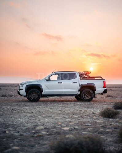Mitsubishi L200 2024, 21,000 km - 2.4 л - Bakı