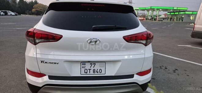 Hyundai Tucson 2016, 178,637 km - 2.0 l - Qazax