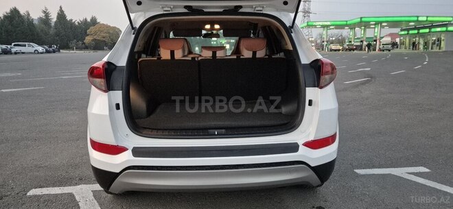 Hyundai Tucson 2016, 178,637 km - 2.0 l - Qazax