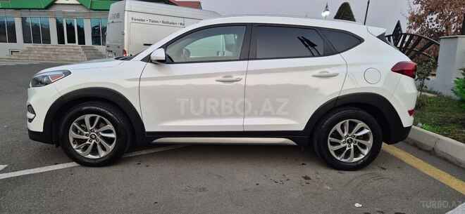 Hyundai Tucson 2016, 178,637 km - 2.0 l - Qazax
