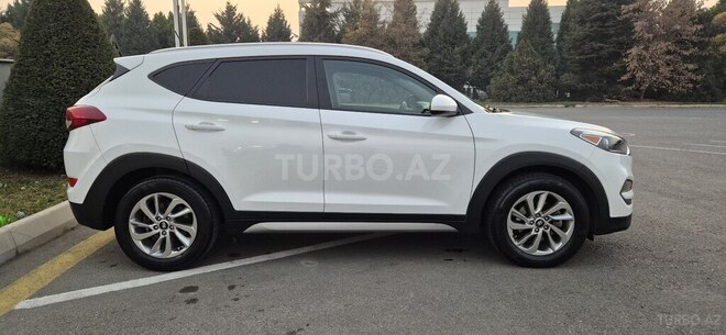 Hyundai Tucson 2016, 178,637 km - 2.0 l - Qazax