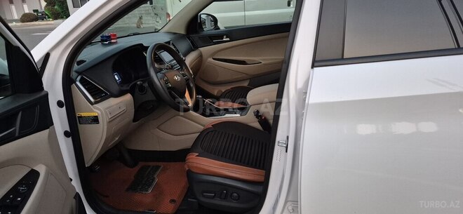 Hyundai Tucson 2016, 178,637 km - 2.0 l - Qazax