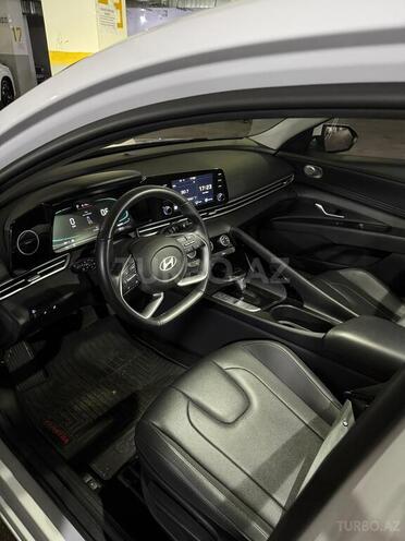 Hyundai Elantra 2024, 31,175 km - 1.5 л - Bakı