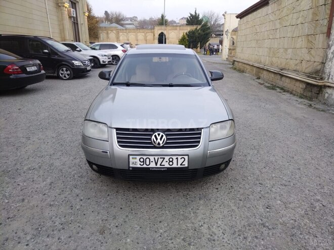 Volkswagen Passat 2004, 289,000 km - 1.8 л - Şamaxı