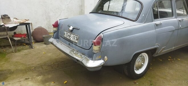 GAZ 21 "Volga"-4