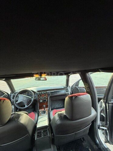 Mercedes E 240 2001, 279,870 km - 2.4 l - Qax