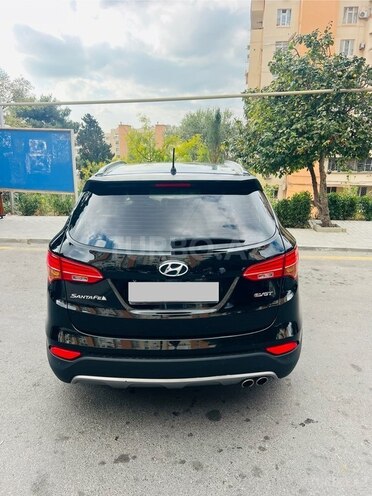 Hyundai Santa Fe-3