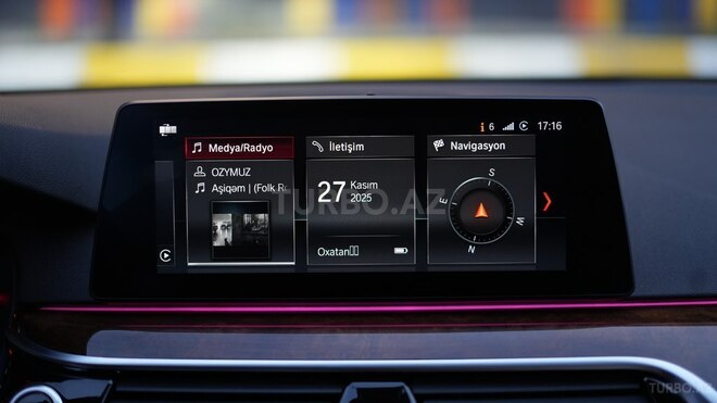 BMW 530e-14