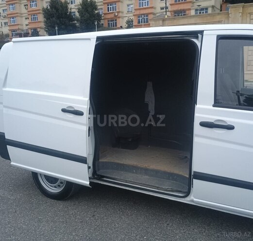 Mercedes Vito 2007, 324,000 km - 2.1 л - Bakı