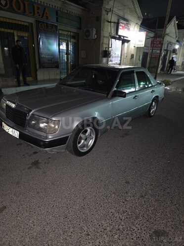 Mercedes  1990, 300,090 km - 2.0 l - Bakı