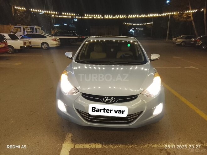 Hyundai Elantra 2012, 280,000 km - 1.8 л - Şirvan