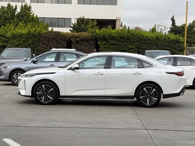 Changan Eado-17
