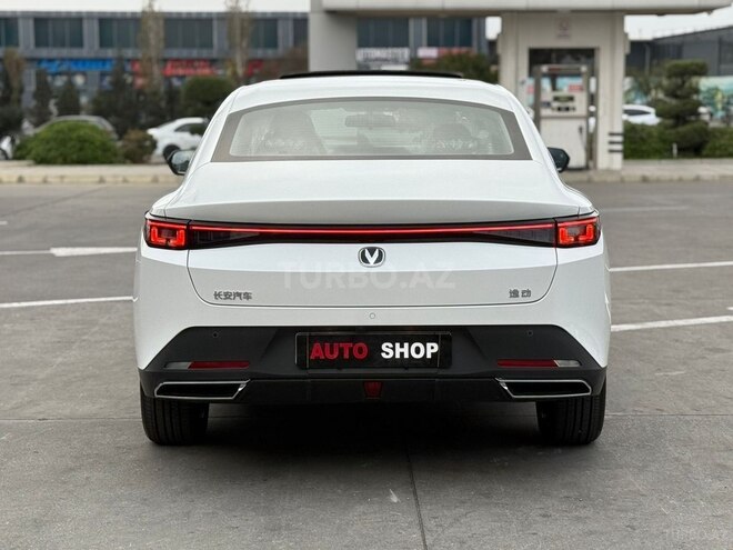 Changan Eado-19