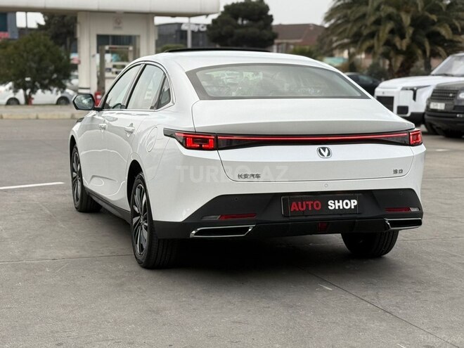 Changan Eado-20