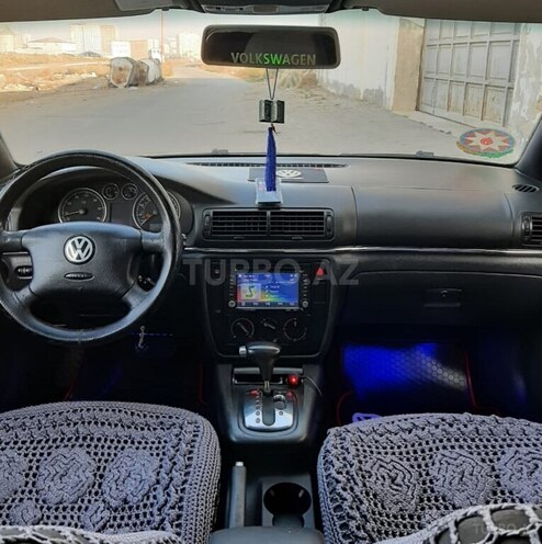 Volkswagen Passat 2004, 268,000 km - 1.8 l - Bakı