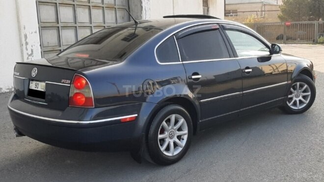 Volkswagen Passat 2004, 268,000 km - 1.8 l - Bakı