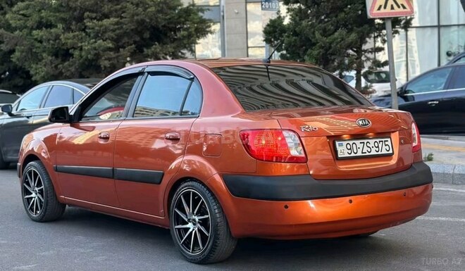 Kia Rio-2