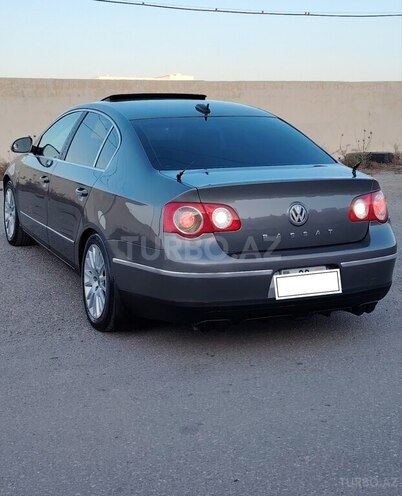 Volkswagen Passat 2005, 235,213 km - 2.0 l - Bakı