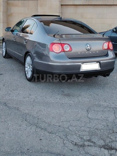 Volkswagen Passat 2005, 235,213 km - 2.0 l - Bakı