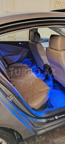 Volkswagen Passat 2005, 235,213 km - 2.0 l - Bakı