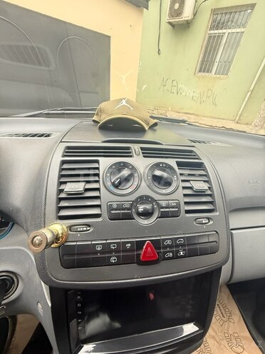 Mercedes  2010, 327,000 km - 2.1 l - Bakı