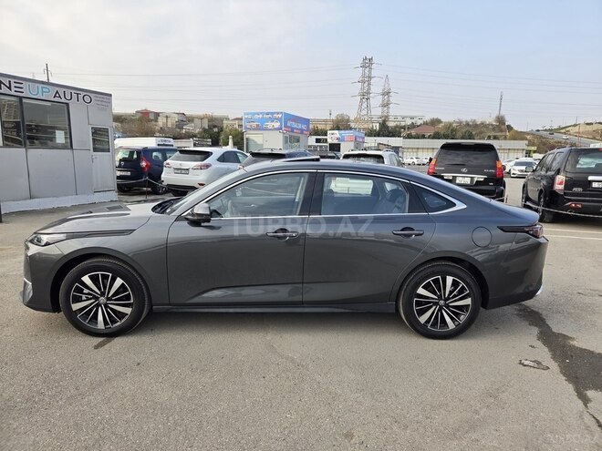 Changan Eado Plus-12