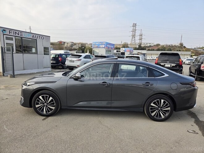 Changan Eado Plus-13