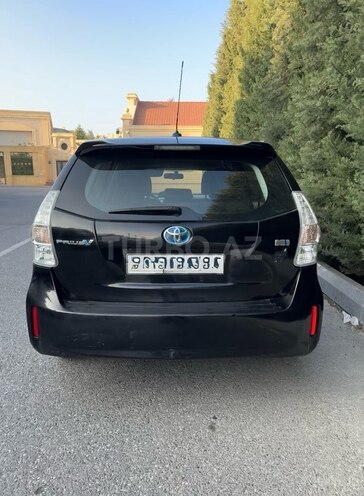 Toyota Prius V 2011, 304,200 km - 1.8 л - Bakı