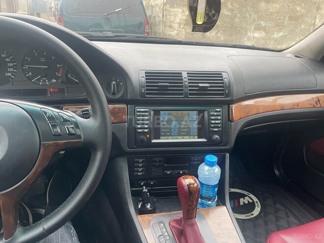 BMW 528 2000, 220,000 km - 2.8 л - Bakı