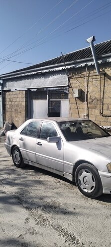 Mercedes C 220 1993, 500,000 km - 2.2 l - Şamaxı