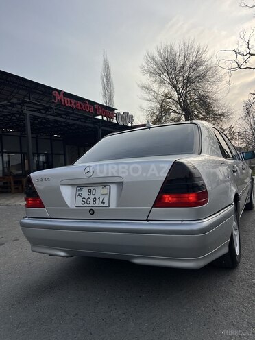 Mercedes C 230 2000, 270,000 km - 2.3 l - Zaqatala